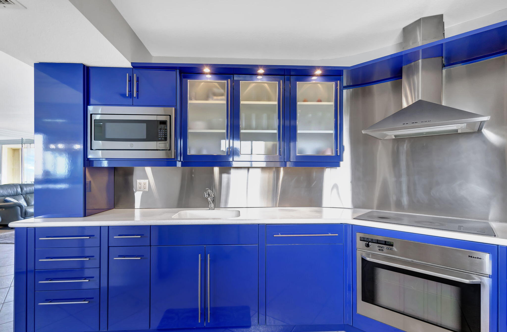 OCEAN TRAIL CONDO III - Residential Lease