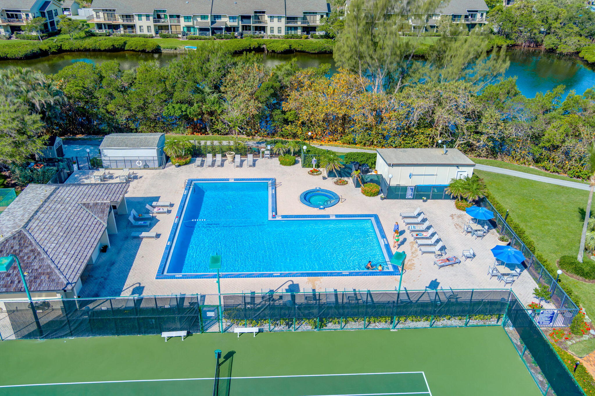 OCEAN TRAIL CONDO III - Residential Lease