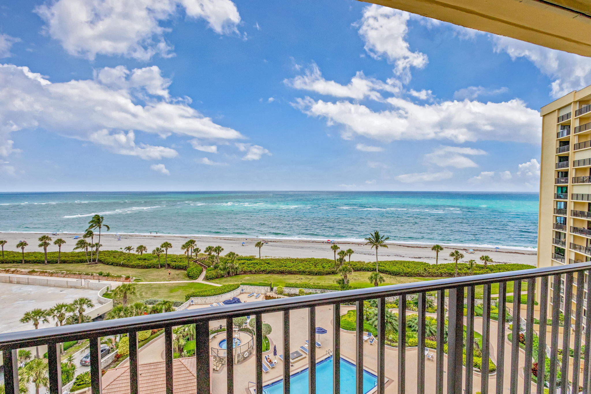 OCEAN TRAIL CONDO III - Residential Lease