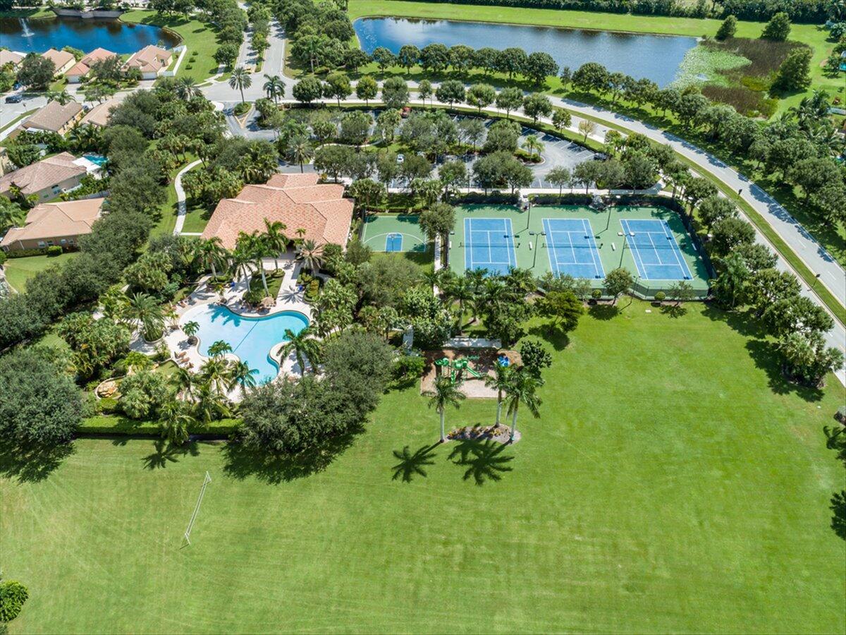 JOURNEYS END 1 - Residential