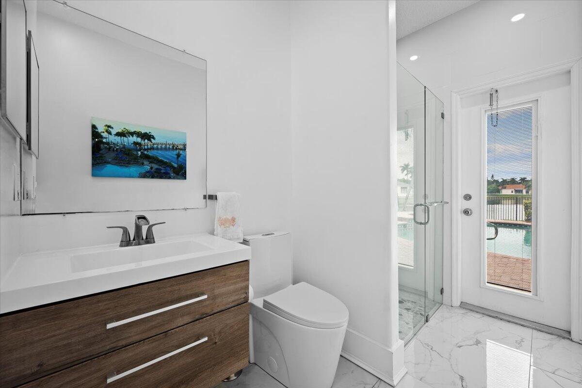 JOURNEYS END 1 - Residential