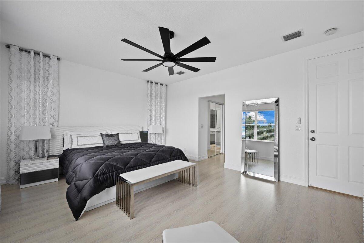 JOURNEYS END 1 - Residential