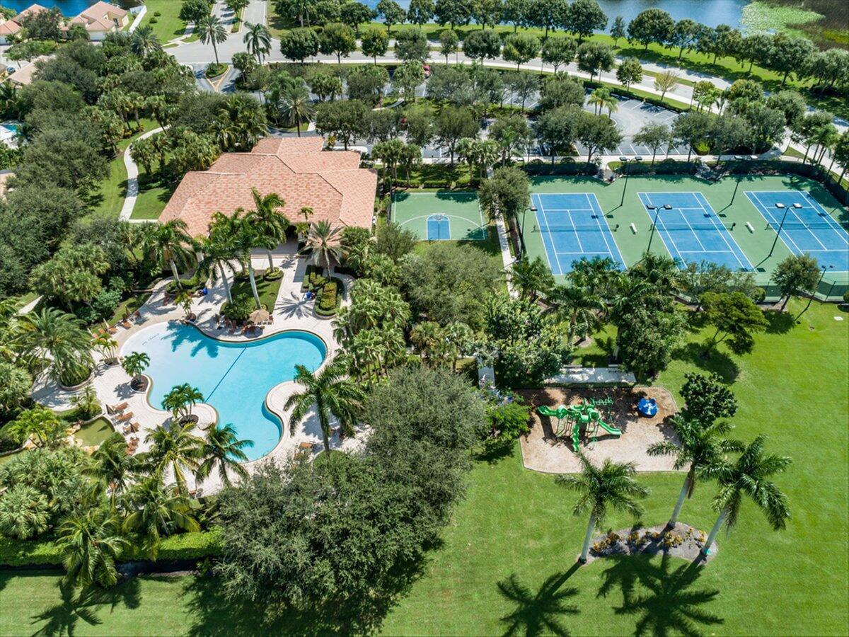 JOURNEYS END 1 - Residential