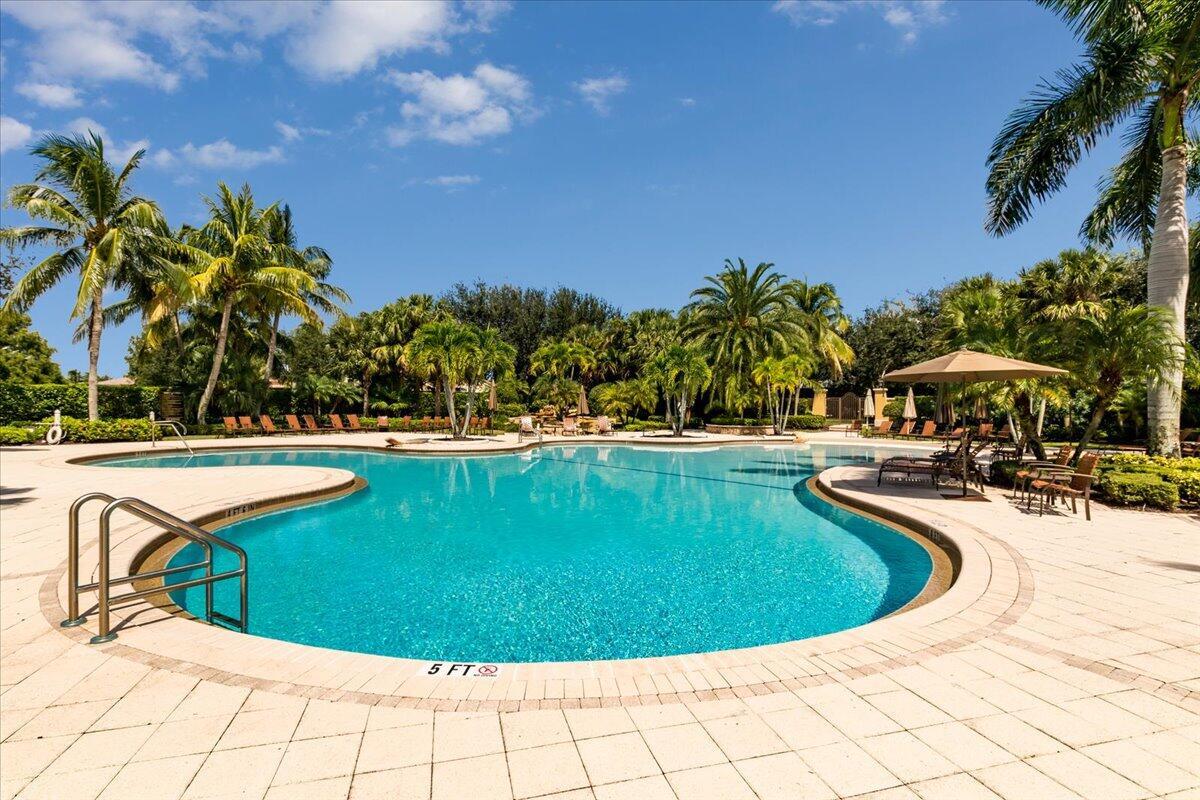 JOURNEYS END 1 - Residential