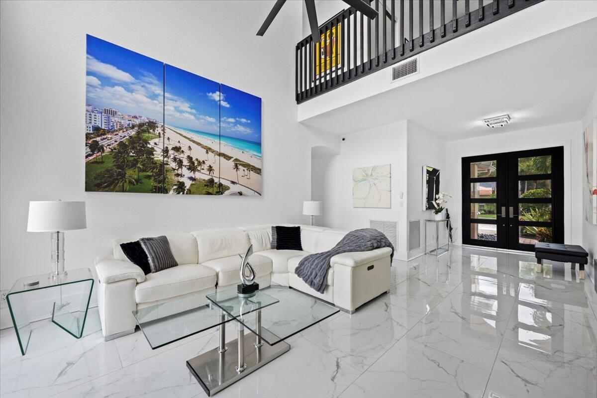 JOURNEYS END 1 - Residential