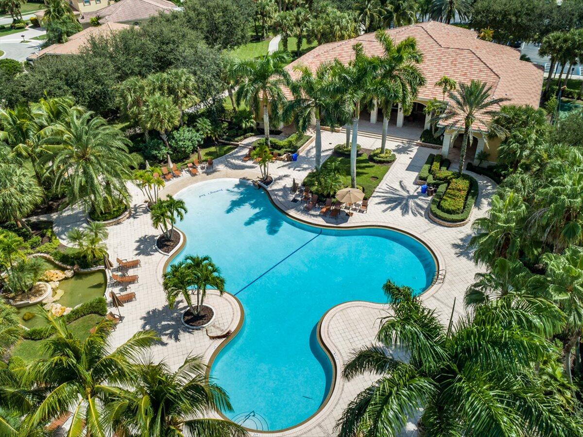 JOURNEYS END 1 - Residential