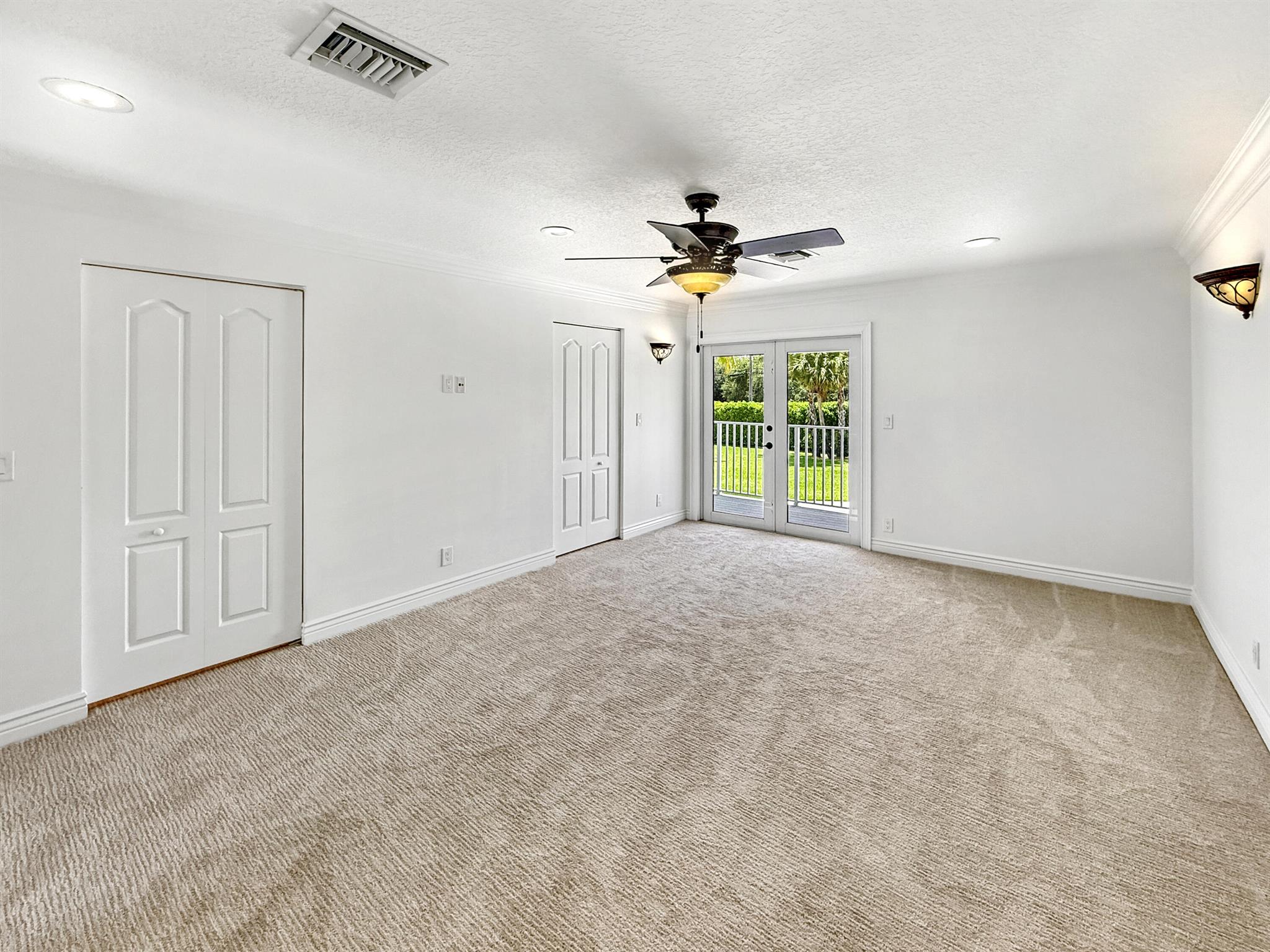 LOXAHATCHEE GROVES - Residential