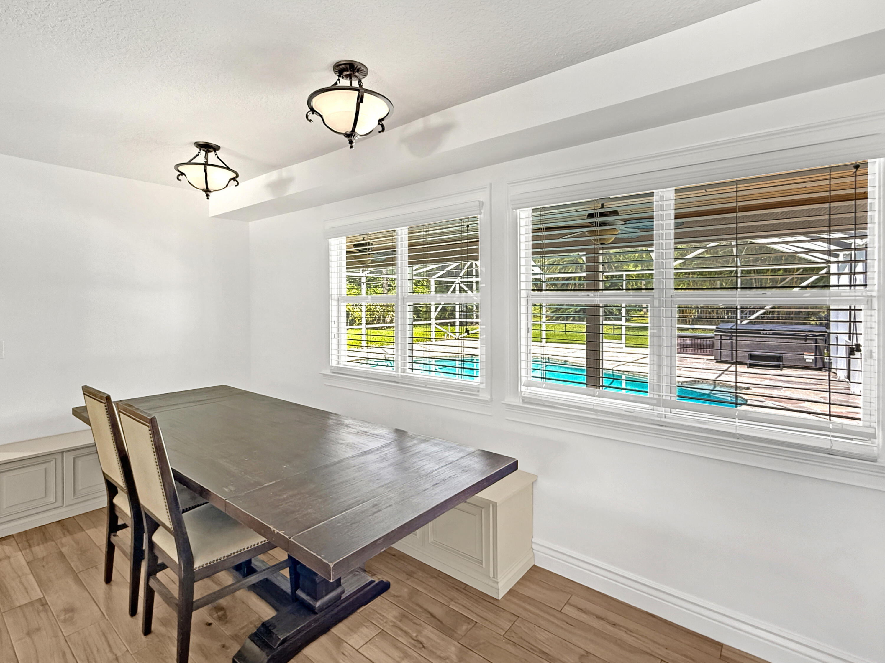 LOXAHATCHEE GROVES - Residential