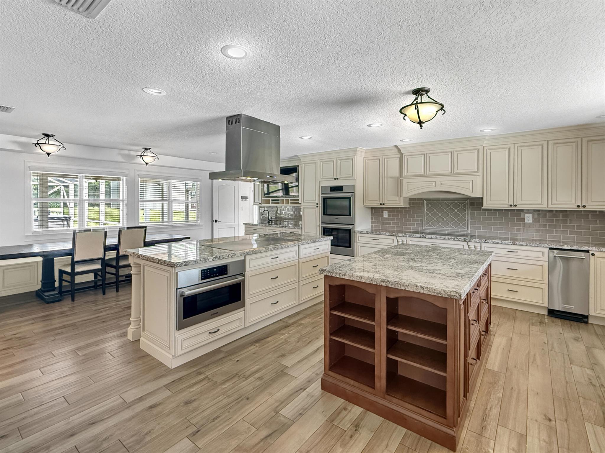 LOXAHATCHEE GROVES - Residential