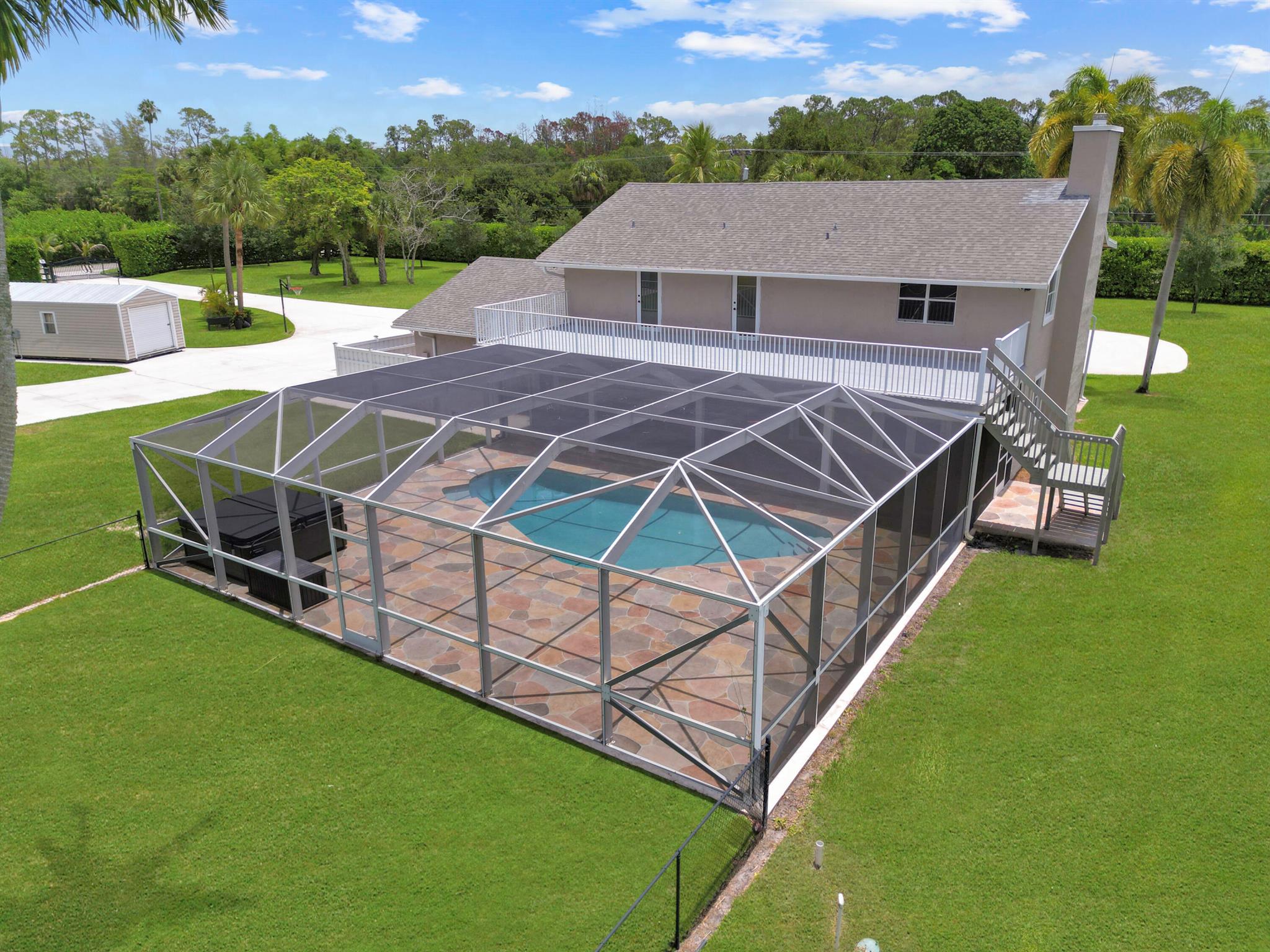 LOXAHATCHEE GROVES - Residential