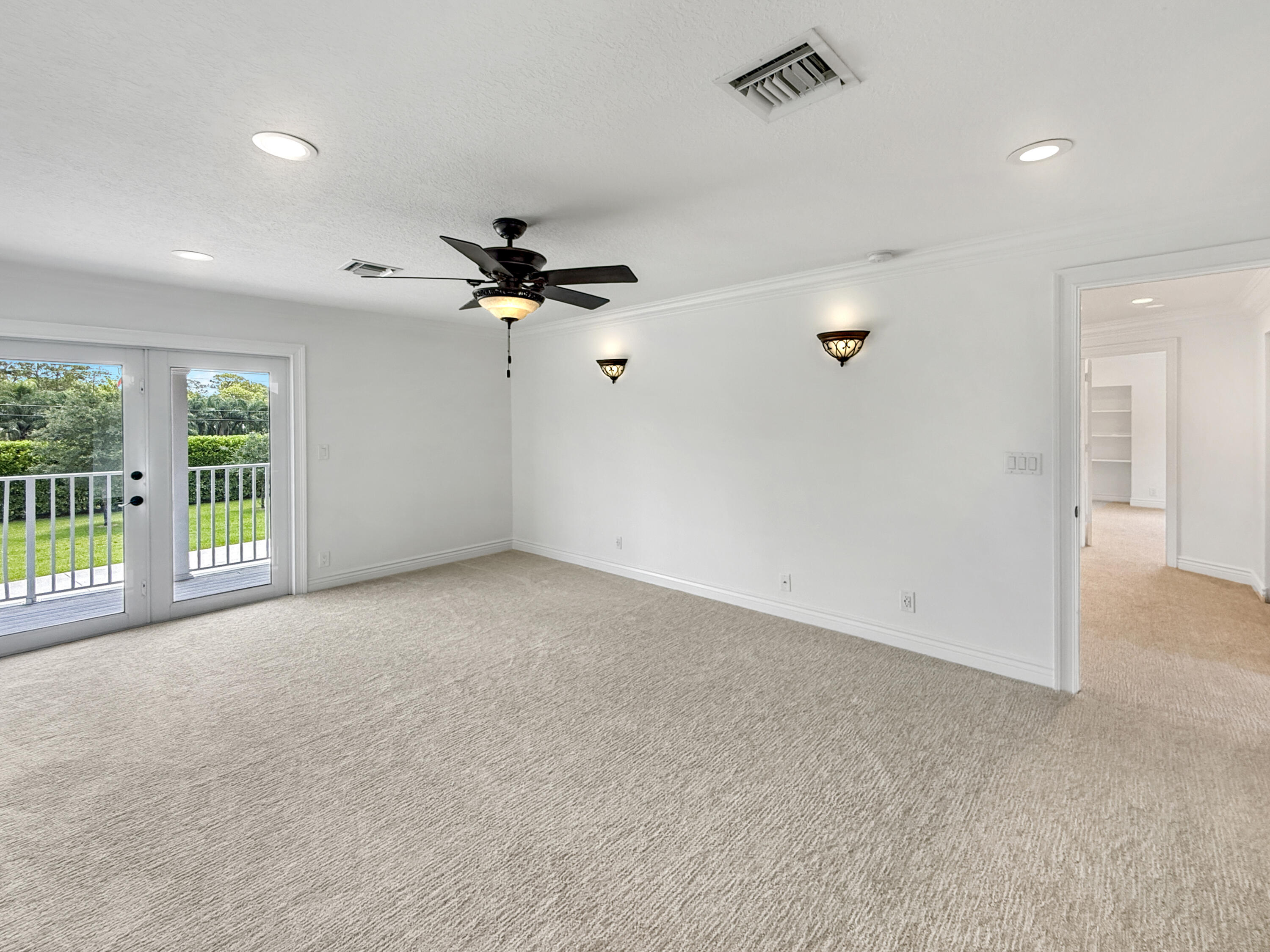 LOXAHATCHEE GROVES - Residential