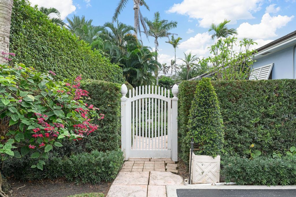 Photo of 216 Jamaica Lane, Palm Beach, FL 33480 (MLS # R11120287)