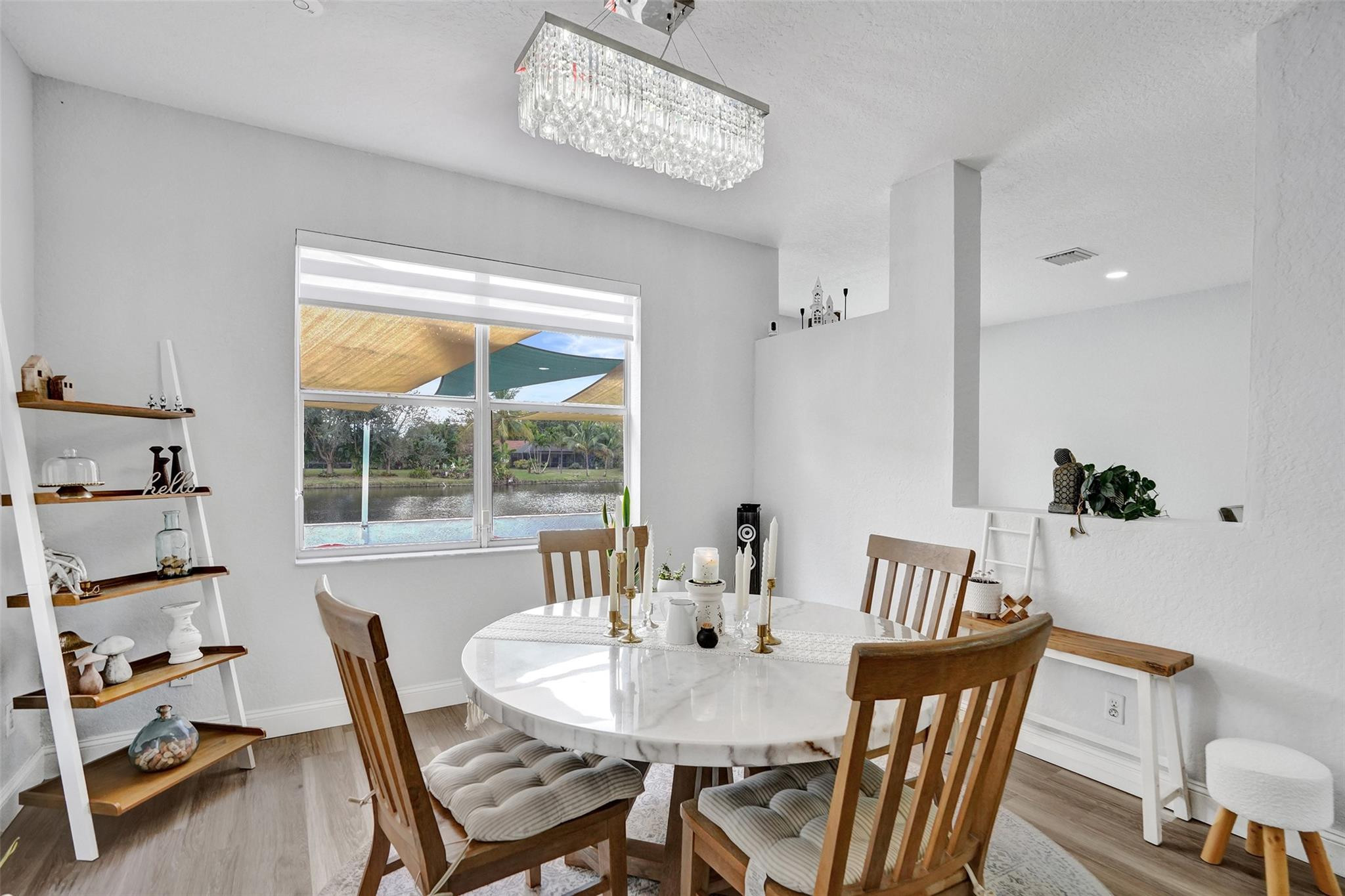 Oakwood 80-39 B - Residential