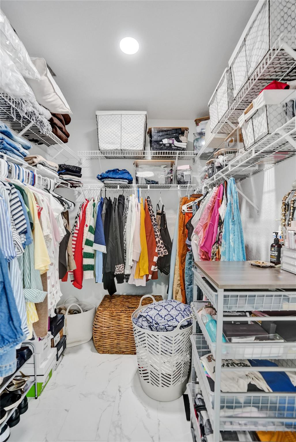 Oakwood 80-39 B - Residential