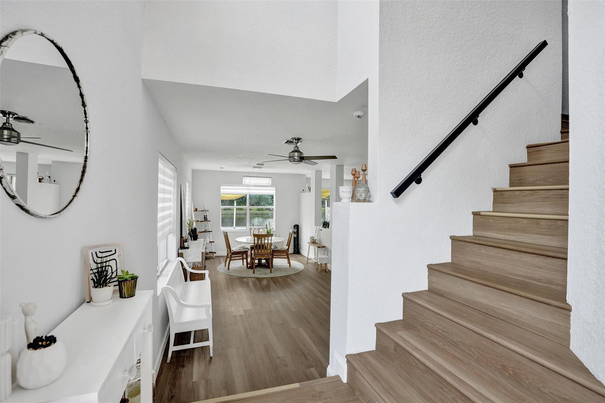 Oakwood 80-39 B - Residential