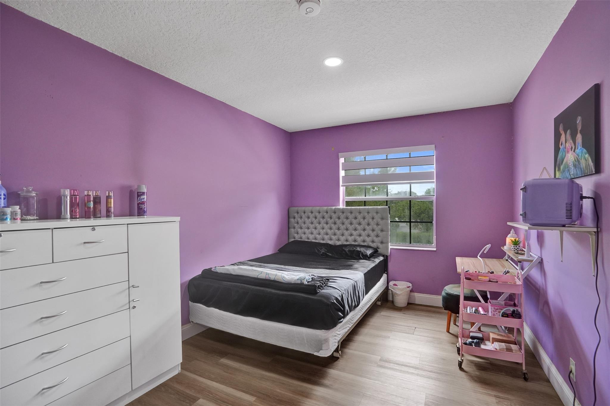 Oakwood 80-39 B - Residential