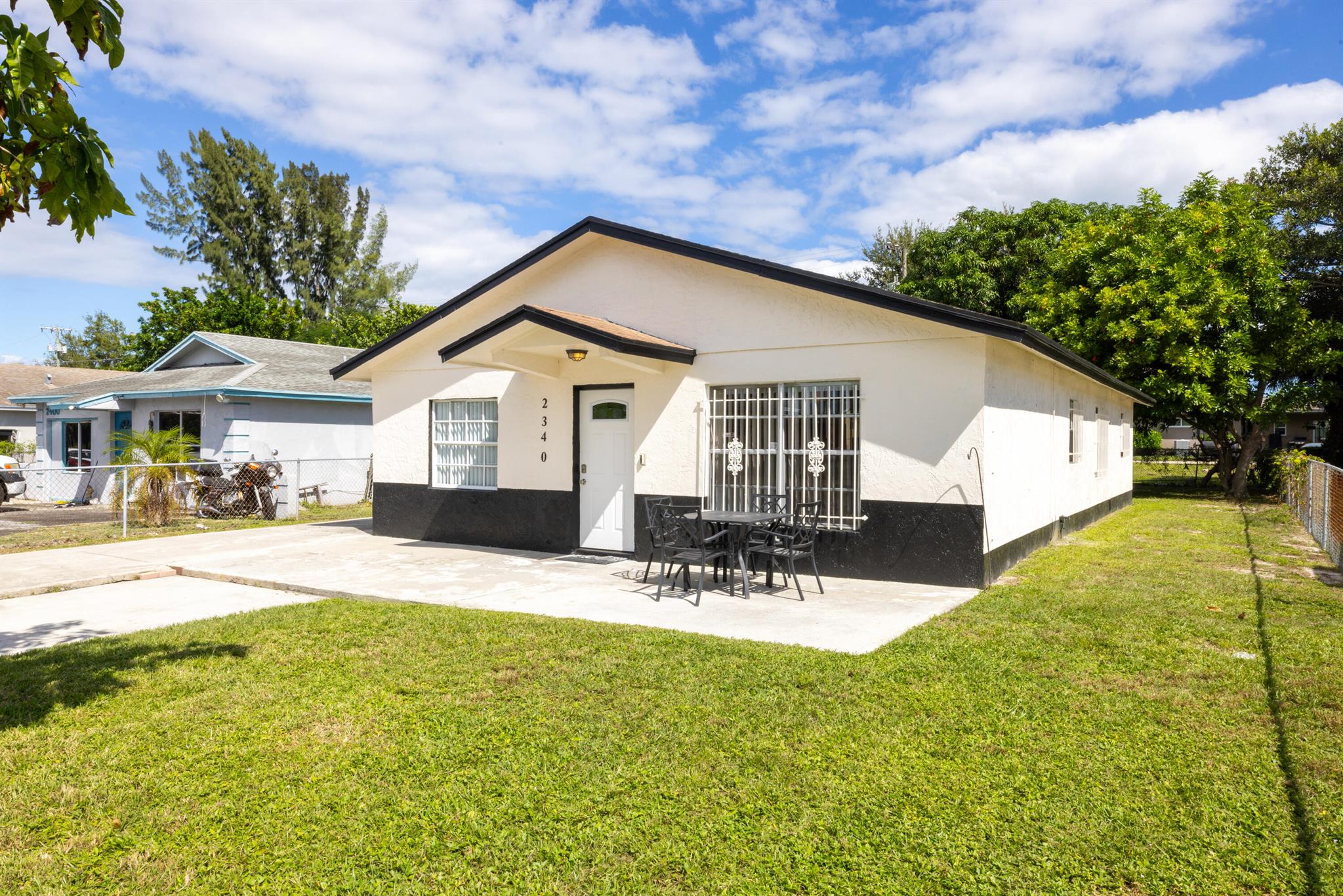 MONROE HEIGHTS - Residential