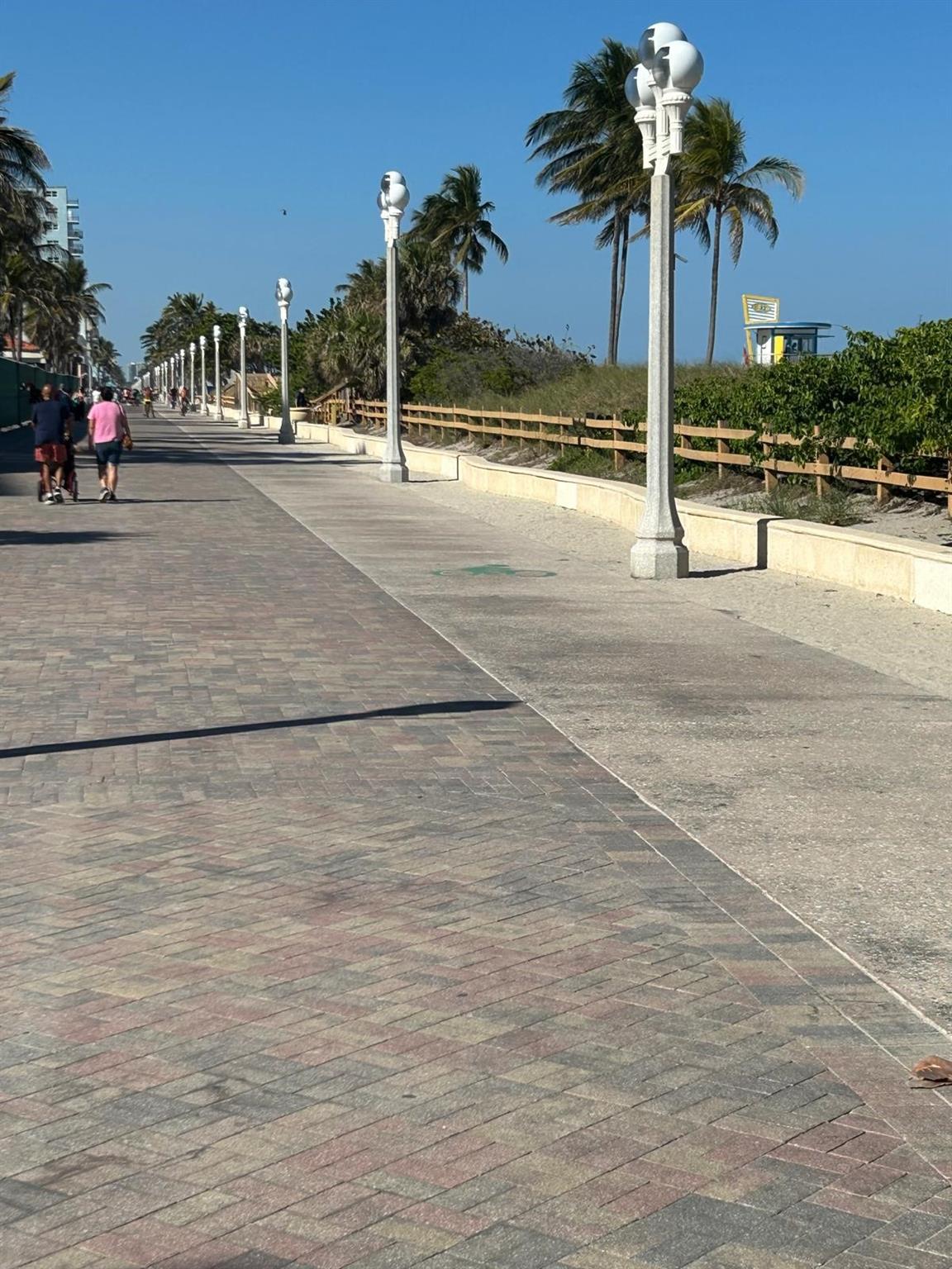 211 S Ocean Dr 204