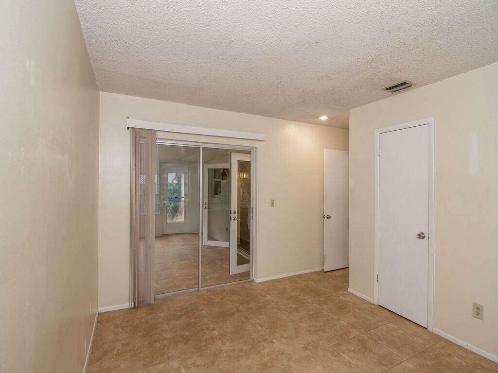 PORT ST LUCIE SECTION 45 - Residential Lease