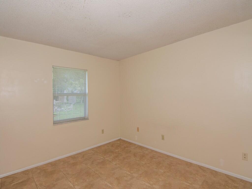 PORT ST LUCIE SECTION 45 - Residential Lease