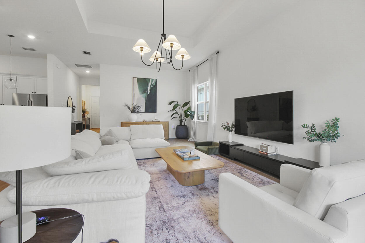 10369 Northbrook Circle