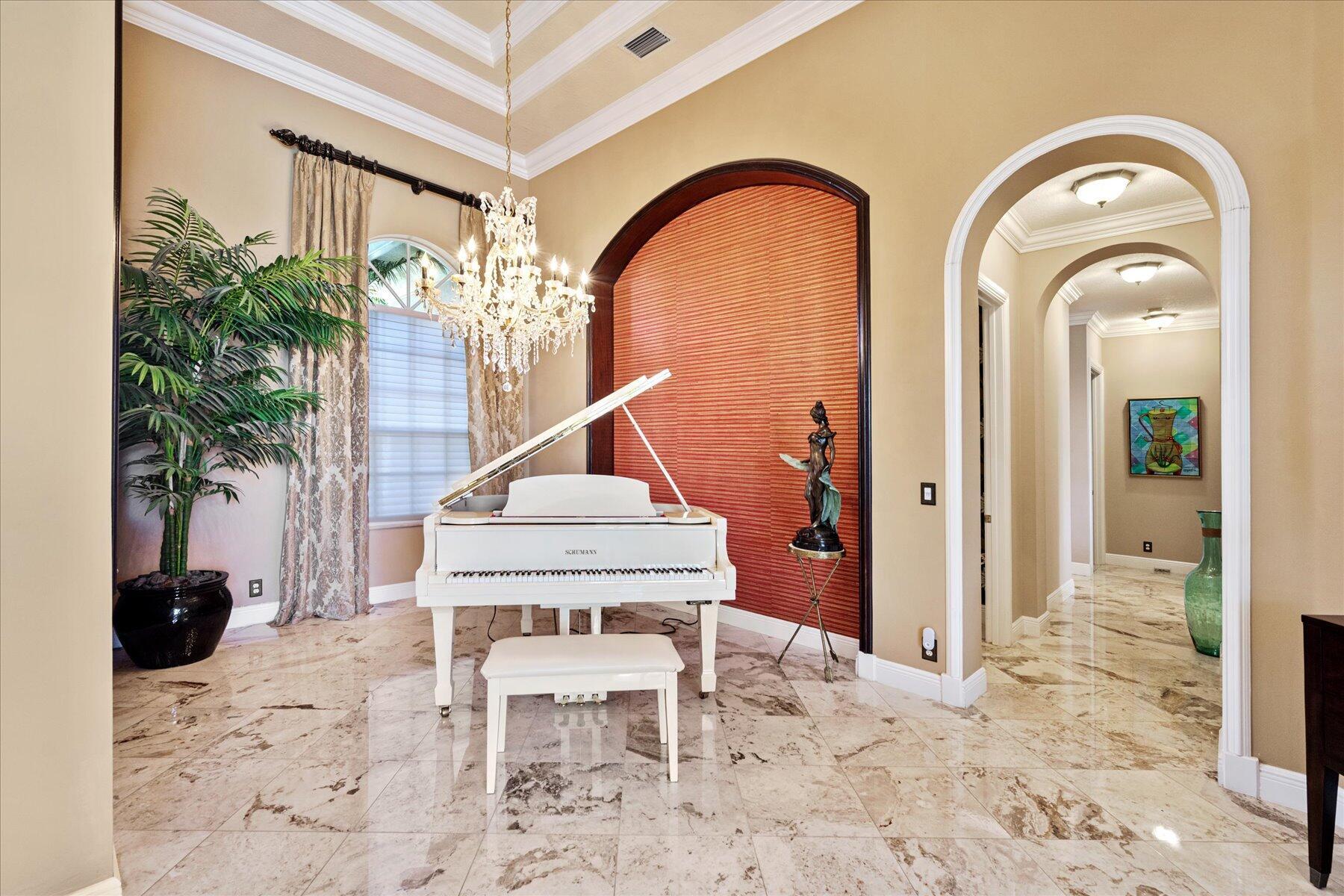 EQUESTRIAN CLUB - Residential Lease