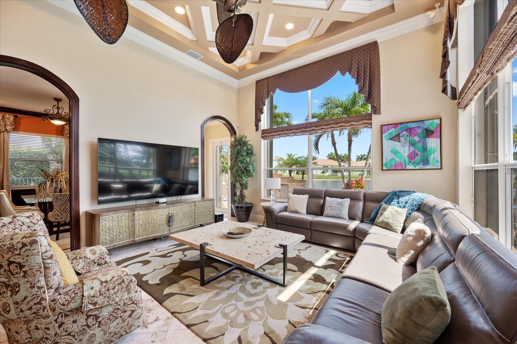 EQUESTRIAN CLUB - Residential Lease