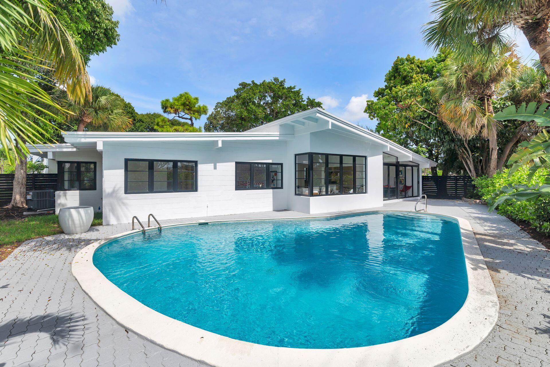 LAKE CLARKE ESTATES - Residential