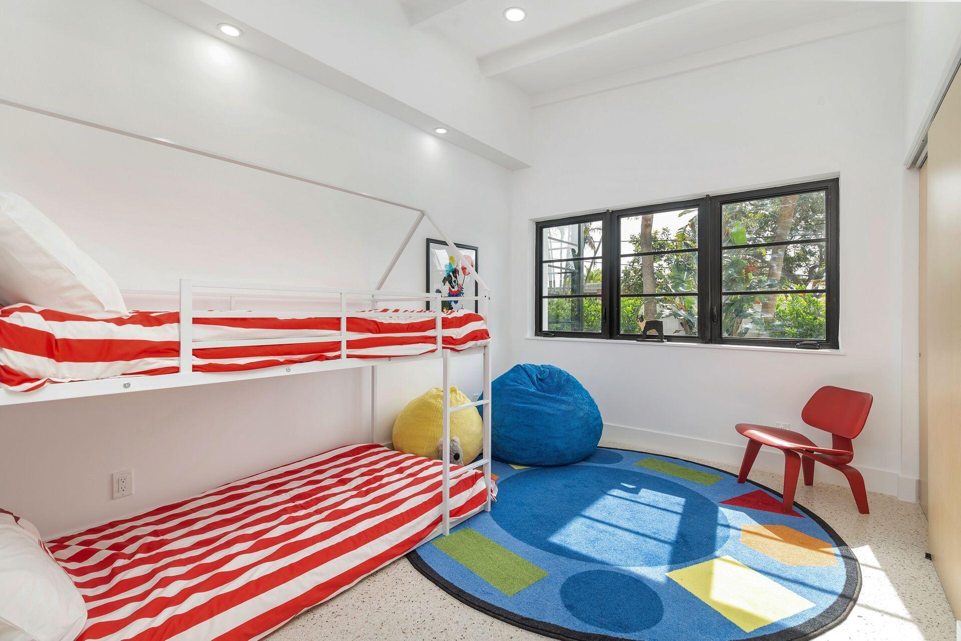 LAKE CLARKE ESTATES - Residential