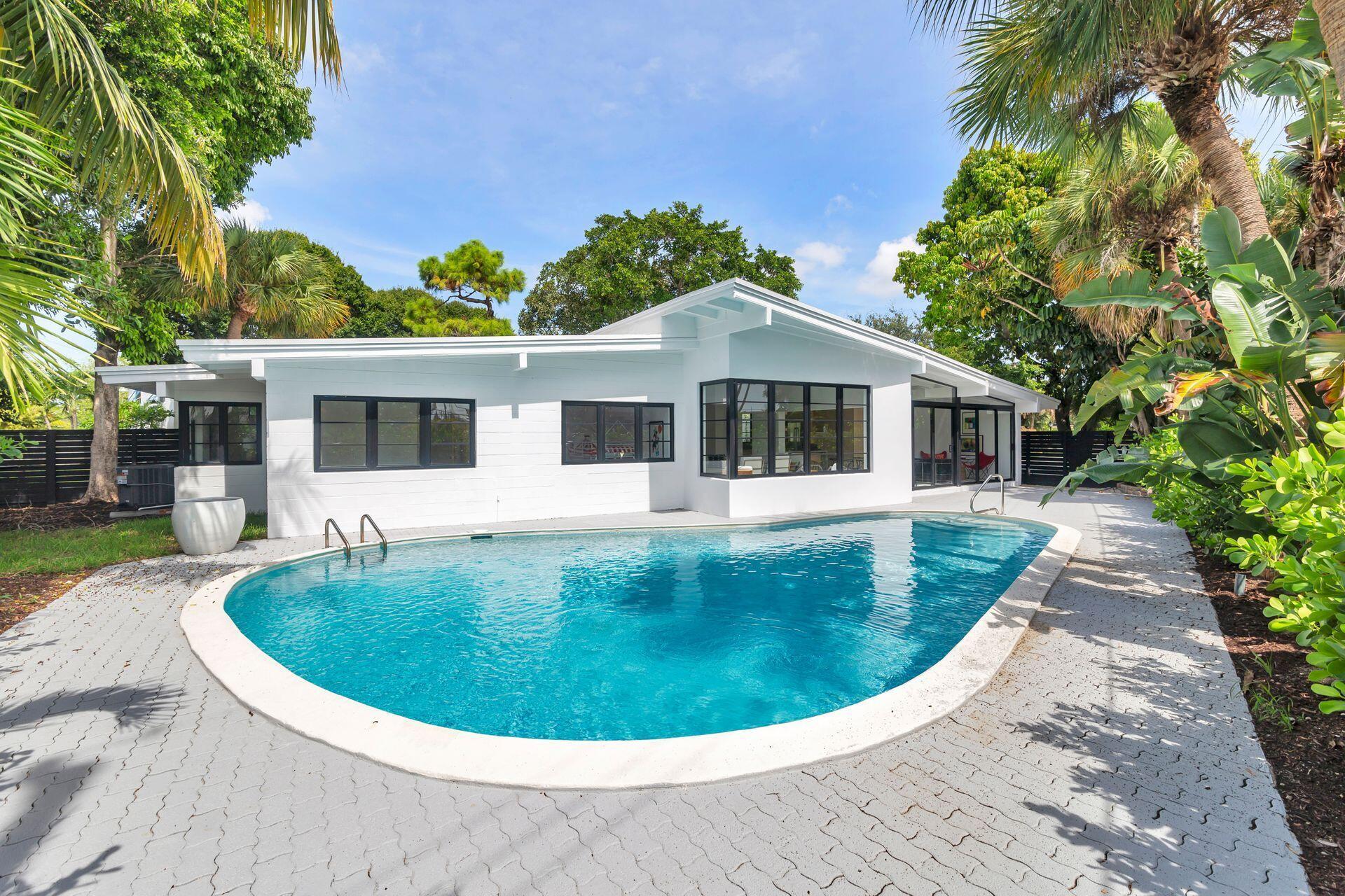 LAKE CLARKE ESTATES - Residential