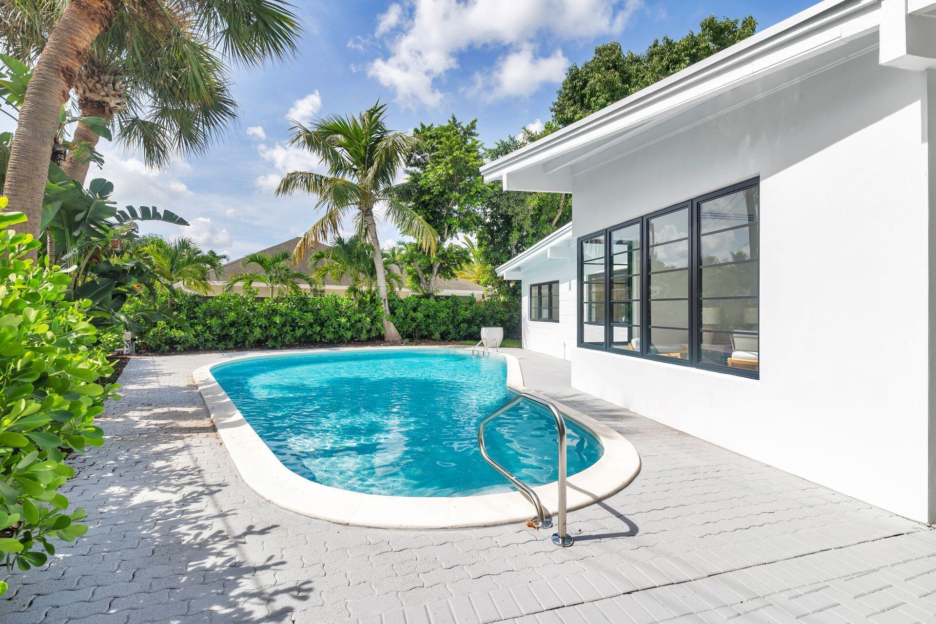 LAKE CLARKE ESTATES - Residential