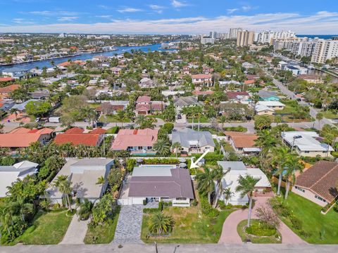 A home in Lauderdale By The Sea