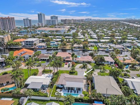 A home in Lauderdale By The Sea