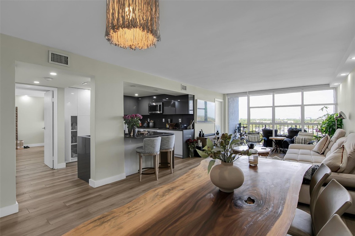 Towers of Oceanview South - Residential