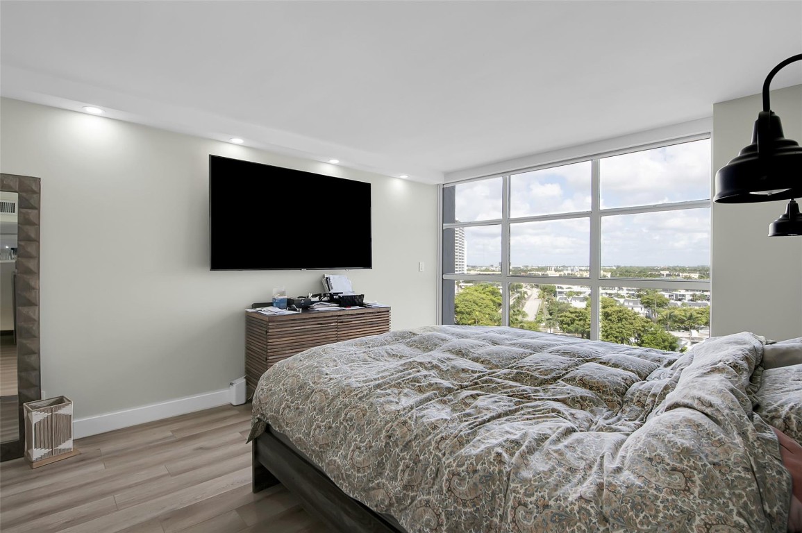 Towers of Oceanview South - Residential