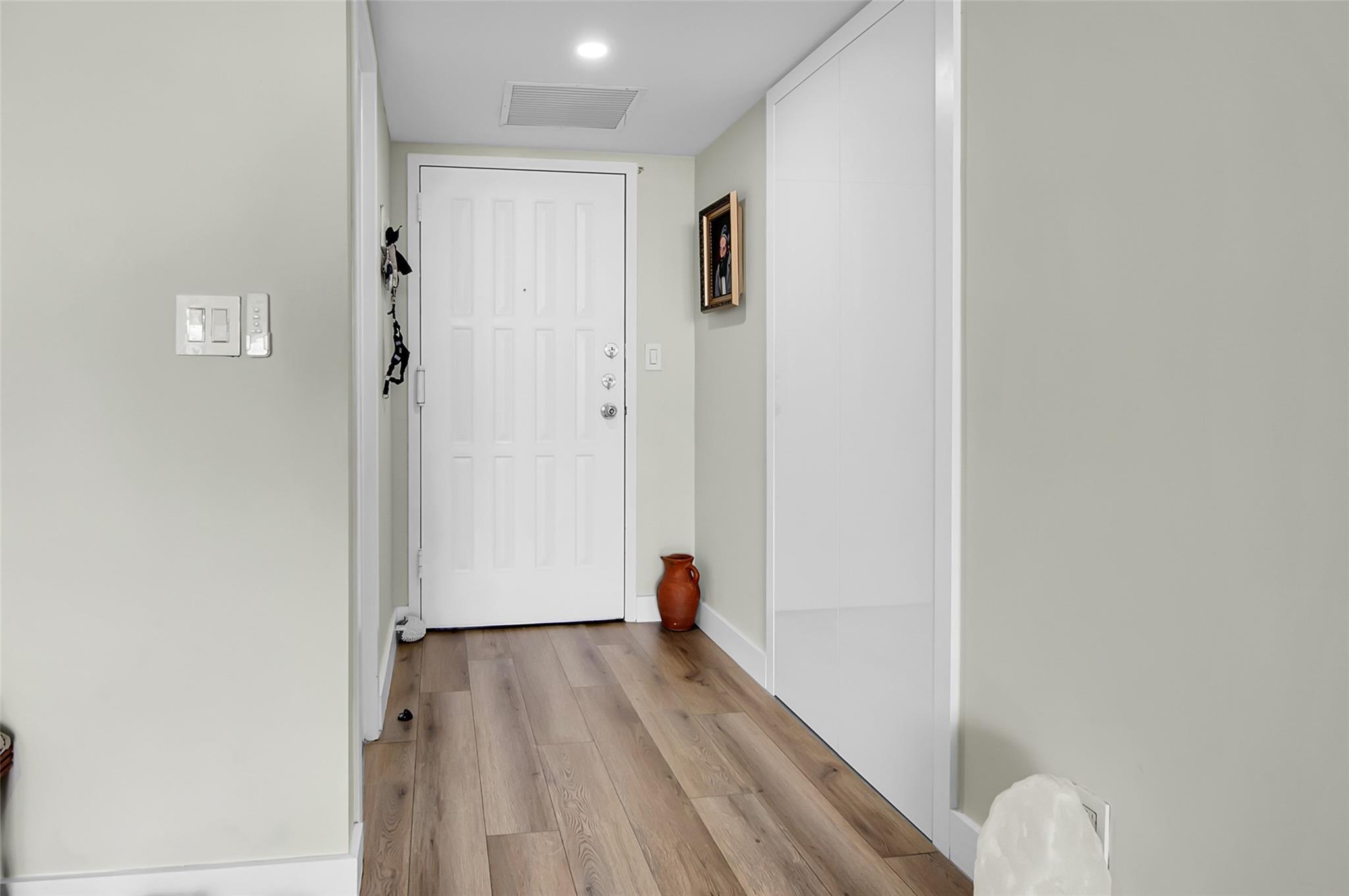 600 Parkview Dr 1029