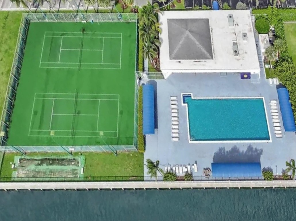 Towers of Oceanview South - Residential