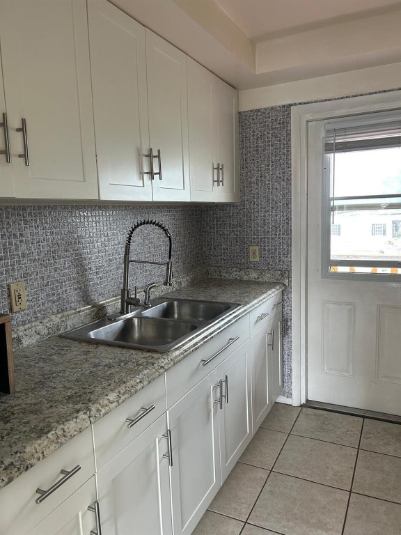 1050 E Sample Road 209