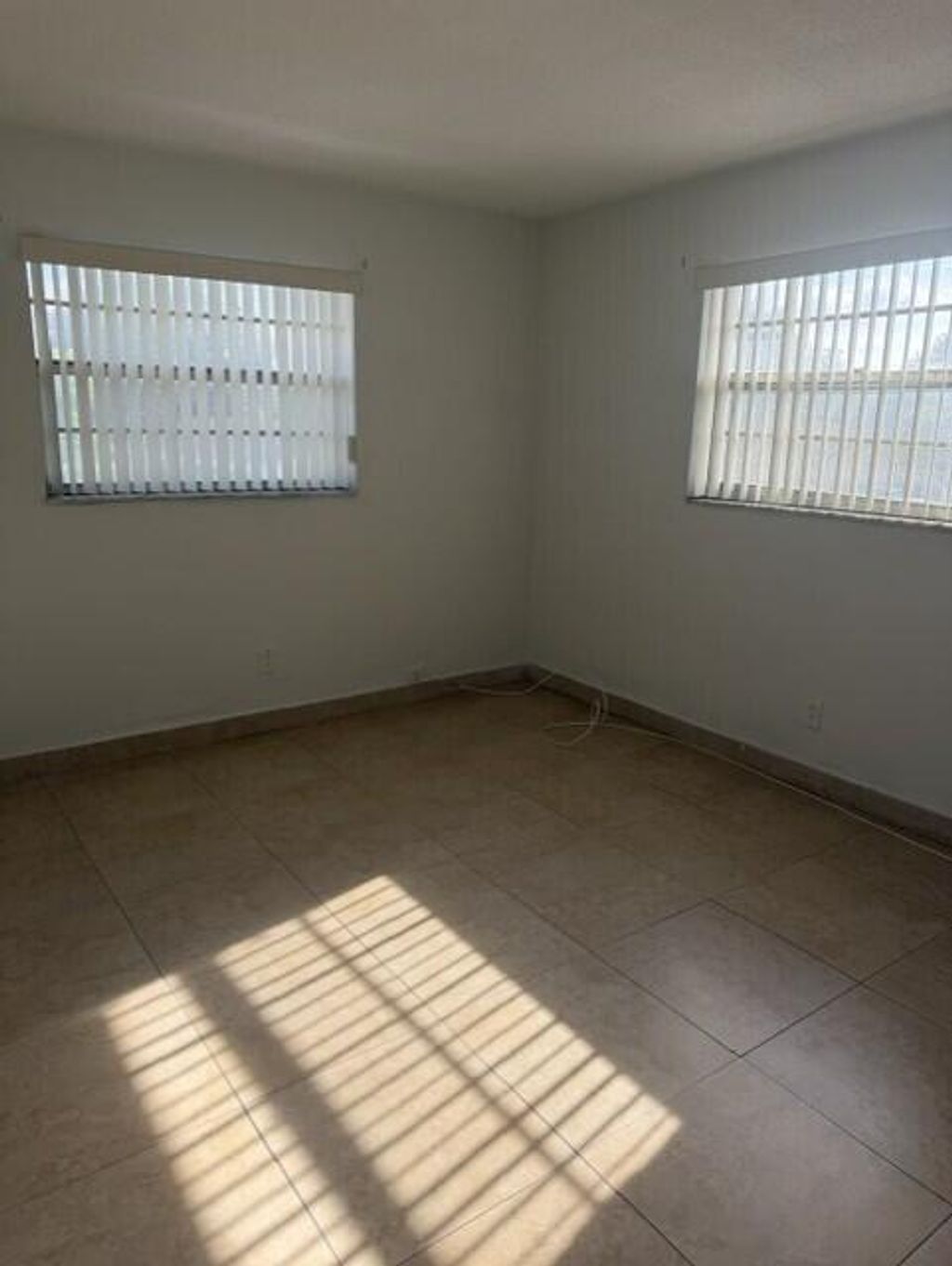 Photo of 3651 SW 60th Terrace #3, Davie, FL 33314 (MLS # B26040611)