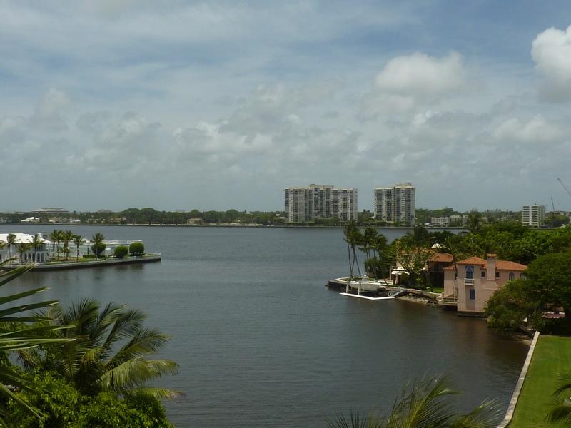 VILLAS INC - Residential