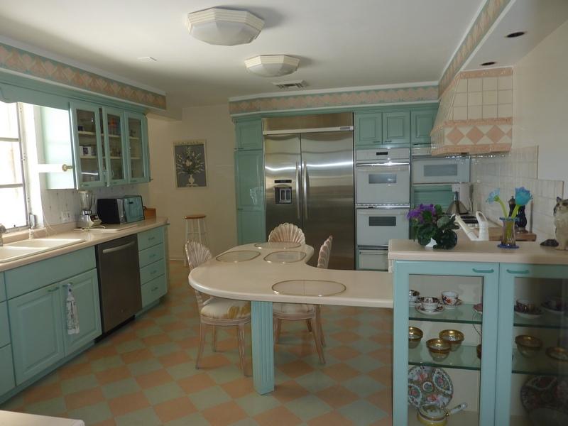 VILLAS INC - Residential