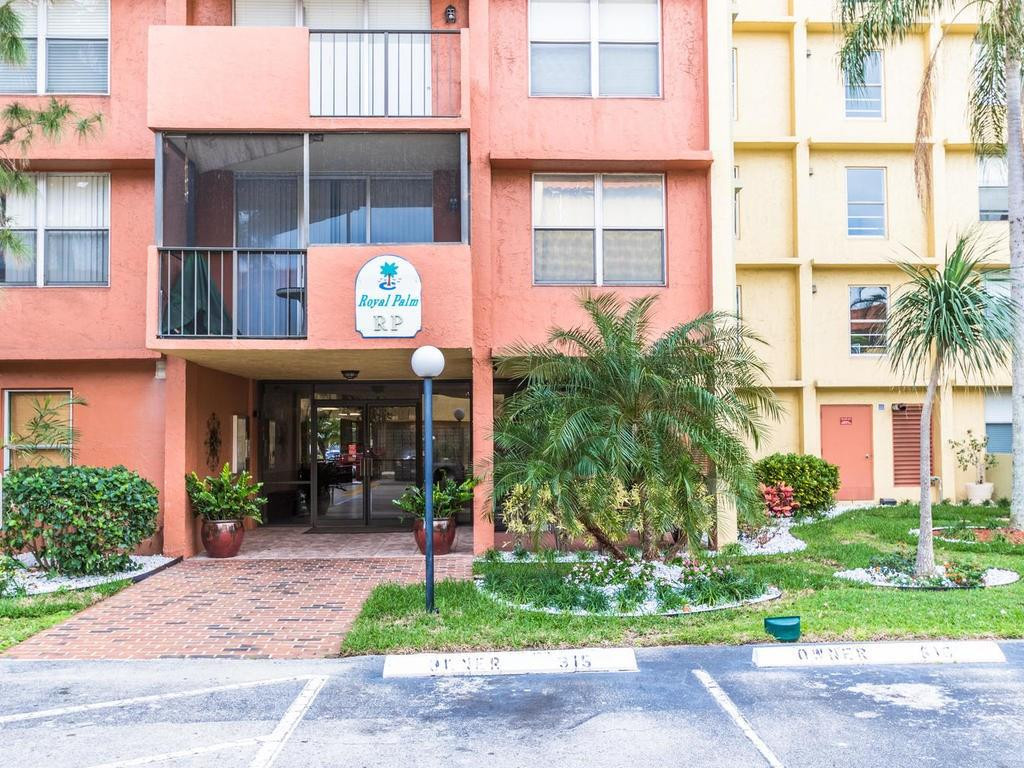 Island Club - Residential