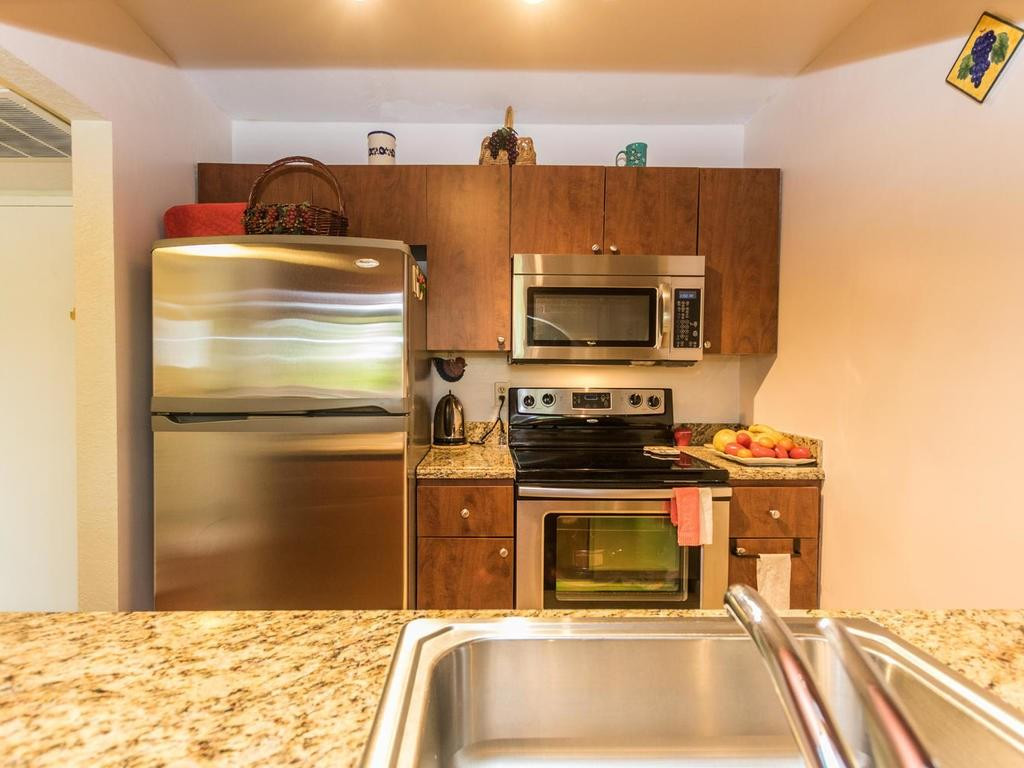 Island Club - Residential