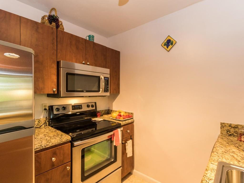 Island Club - Residential