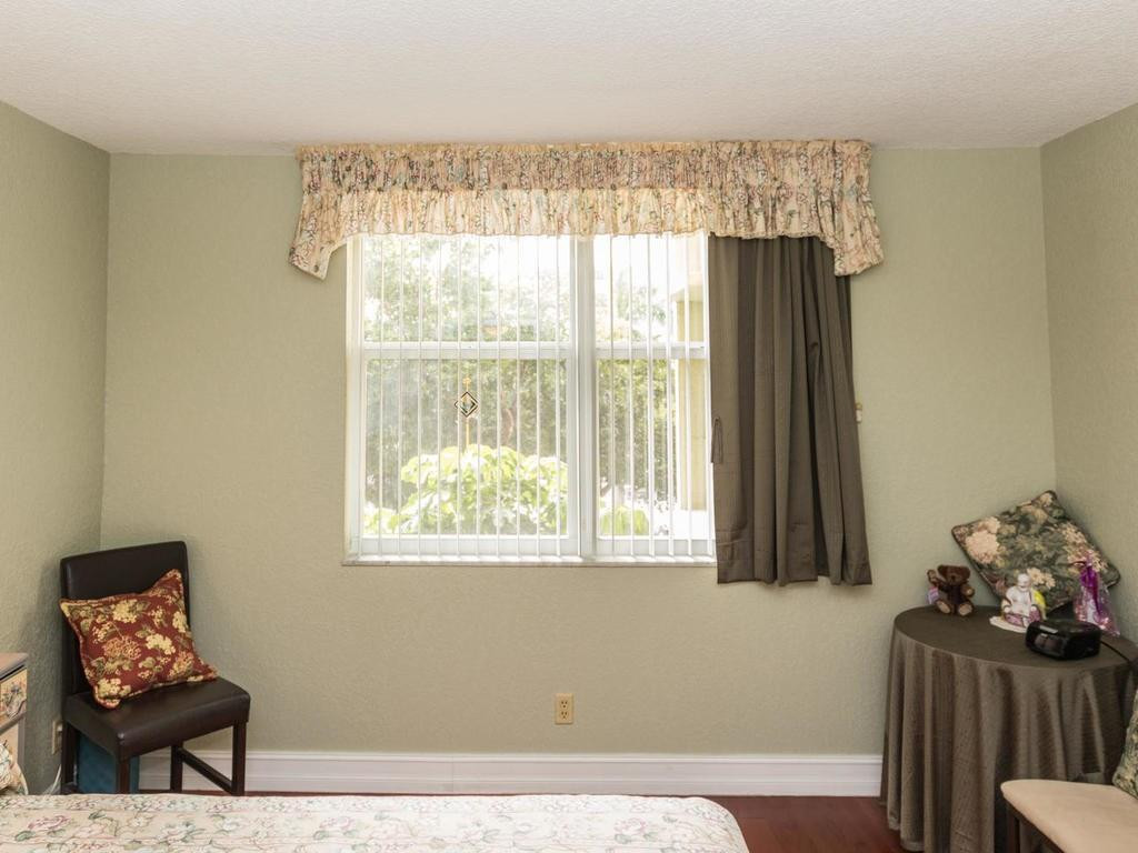 Island Club - Residential