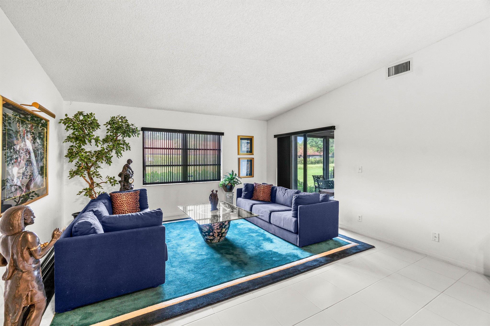 WHISPER WALK SEC D CONDO - Residential