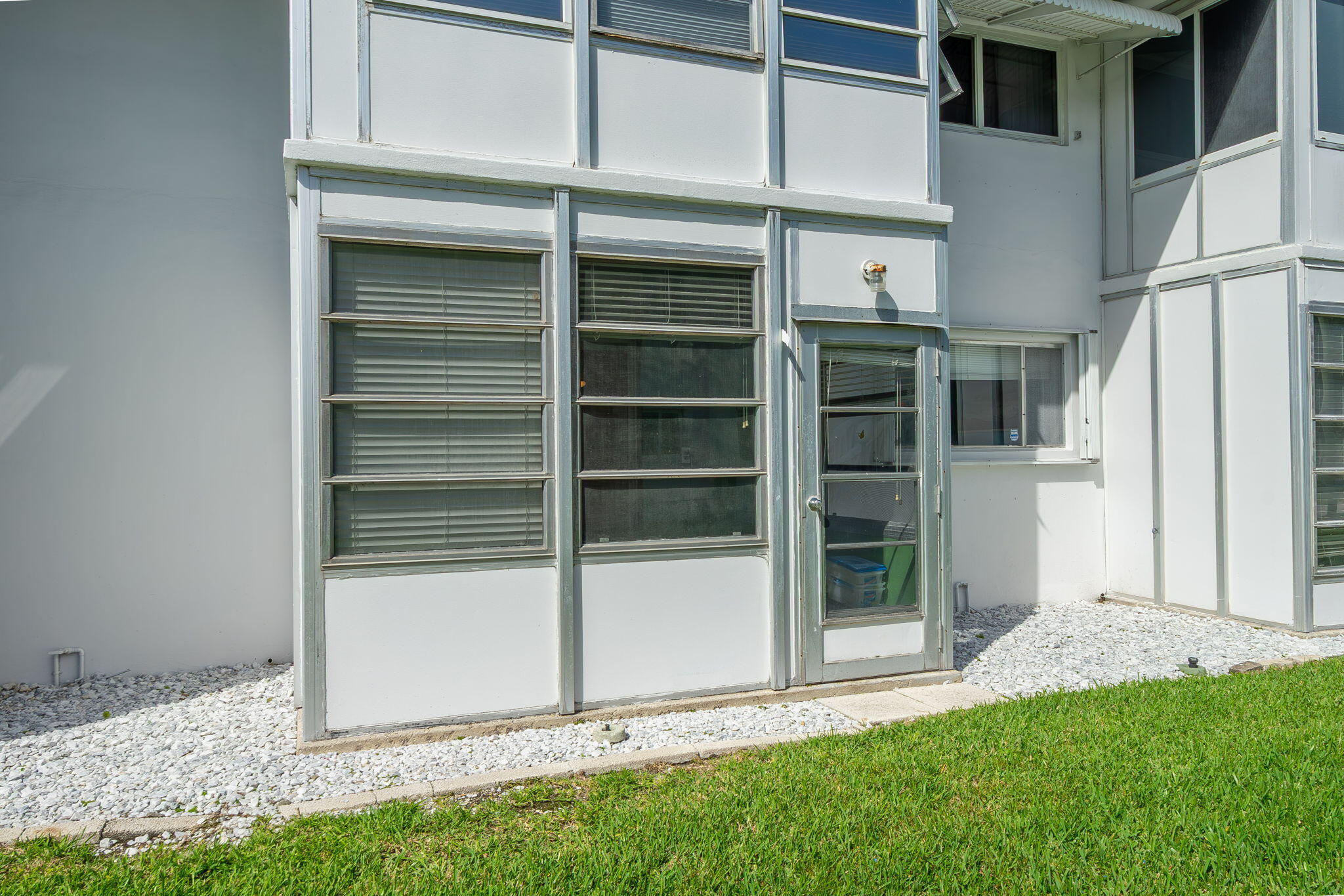 LAKESIDE POINT APT 5 CONDO - Residential