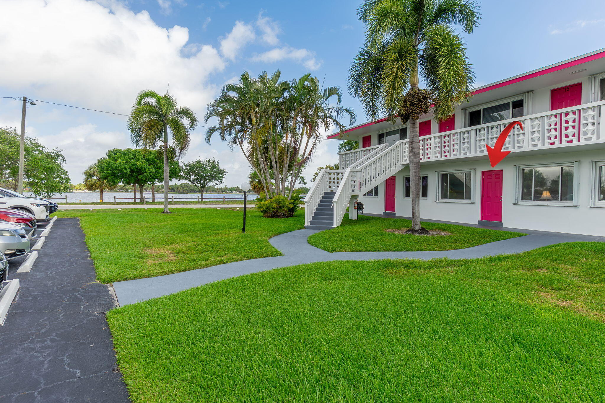 2180 Lake Osborne Drive