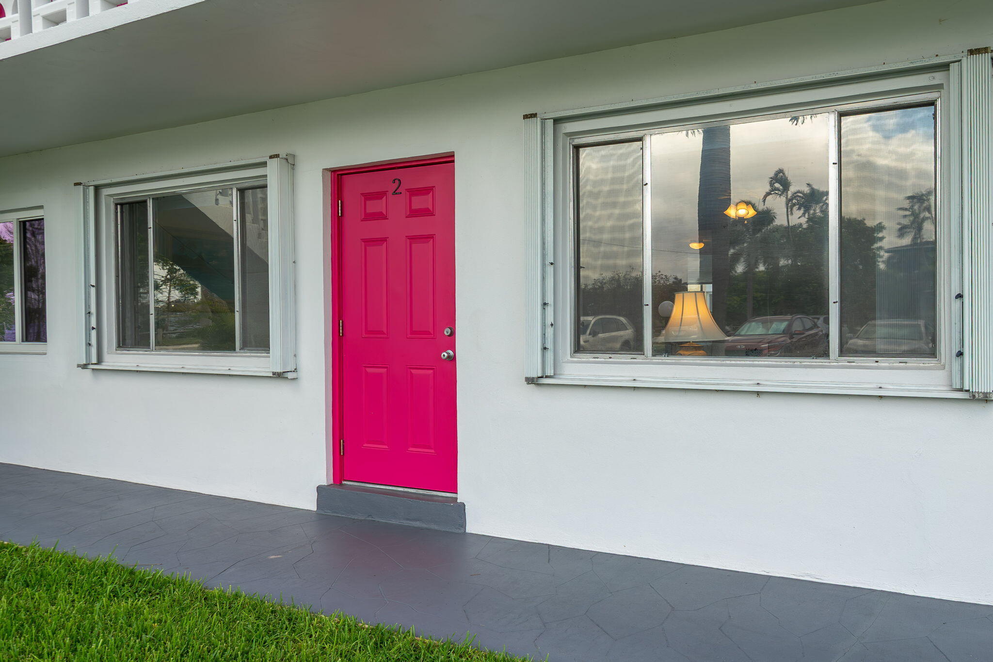 2180 Lake Osborne Drive