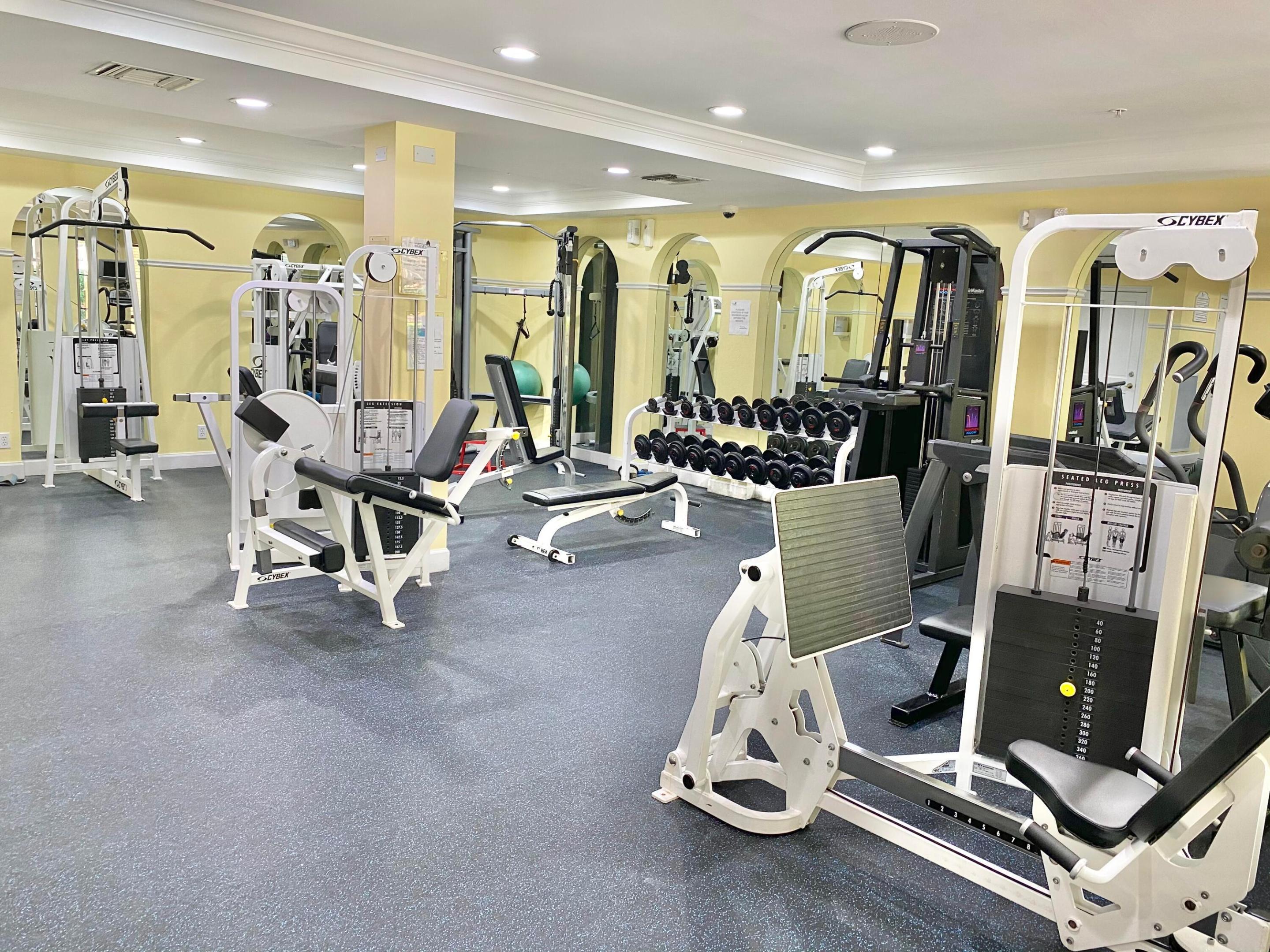 TOWER CONDO AT CITYPLACE - Residential